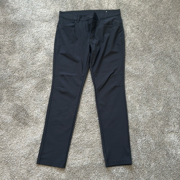 Old Navy Active pants. - Picture 1 of 2